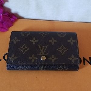 Authentic Louis Vuitton vintage wallet